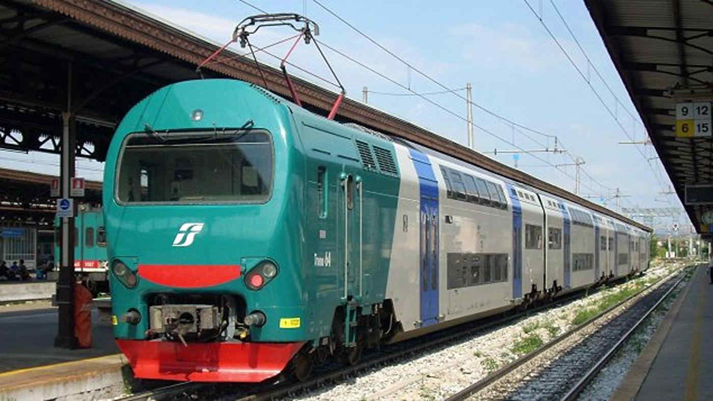 Sciopero per i treni domani, 21 ottobre 2025: orari e possibili disagi