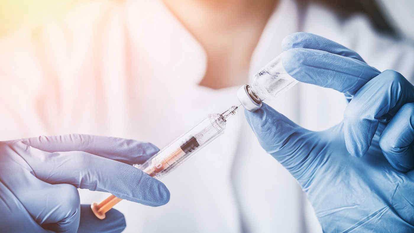 Vaccino antinfluenzale 2025-2026, cosa sapere: costi e centri disponibili