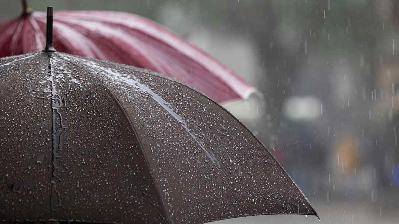Meteo weekend: nuovo impulso dal Nord Africa, tornano piogge e temporali Ecco dove e le previsioni