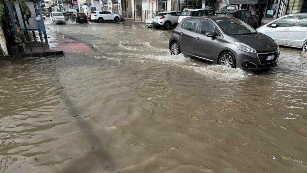 Maltempo Sicilia, disagi a Palermo e nubifragio a Taormina: le ultime notizie