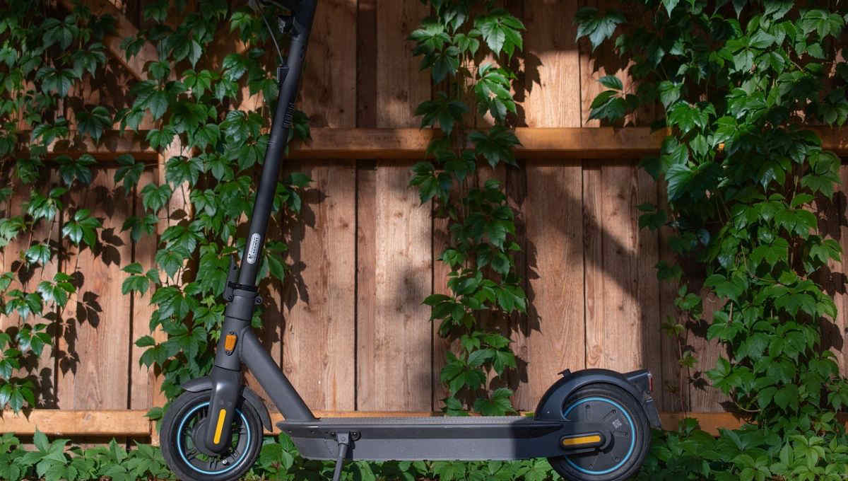 Monopattini elettrici: quando scatterà l’obbligo di targa e assicurazione