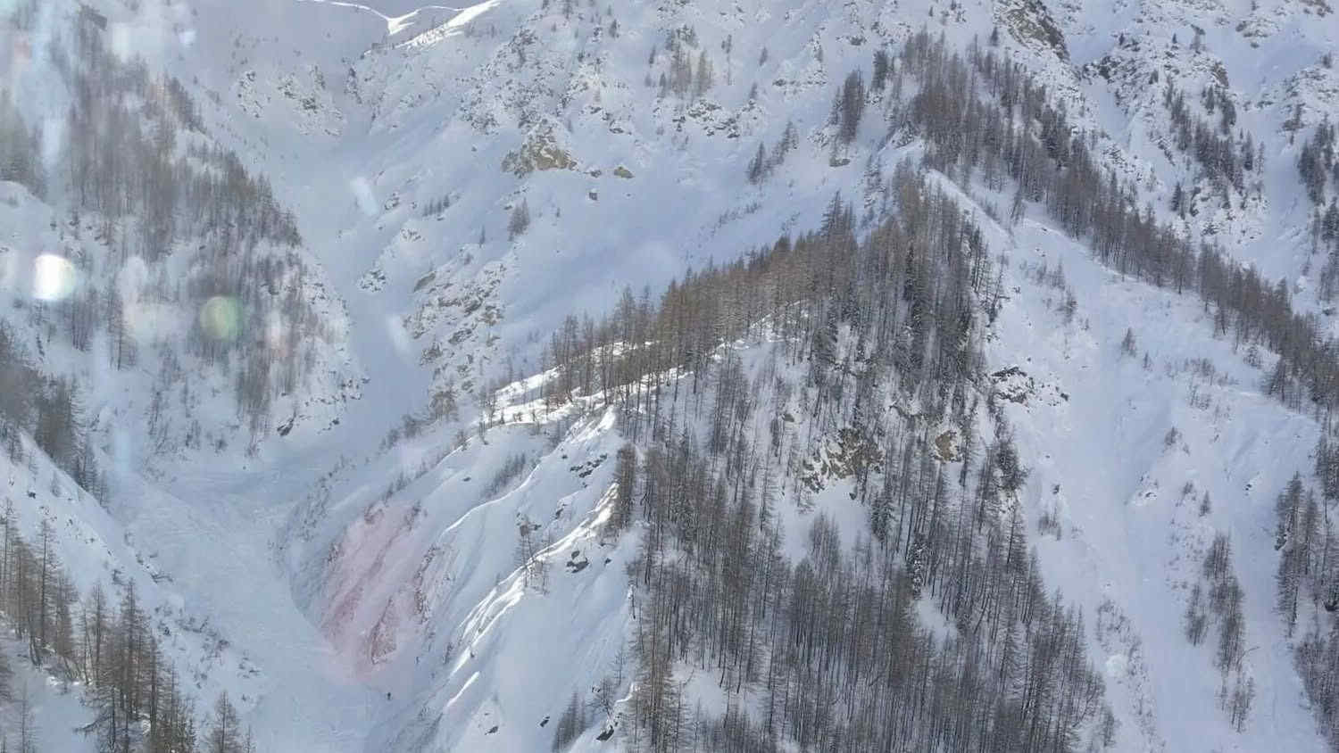 Tragedia sulle Alpi: valanghe a Courmayeur e in Valchiavenna, tre morti