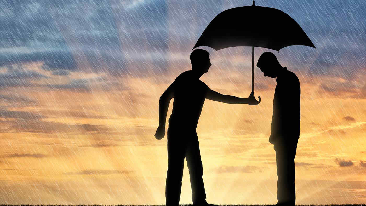 La scarsità ci rende più gentili? Lo studio che dimostra la relatività dell’altruismo