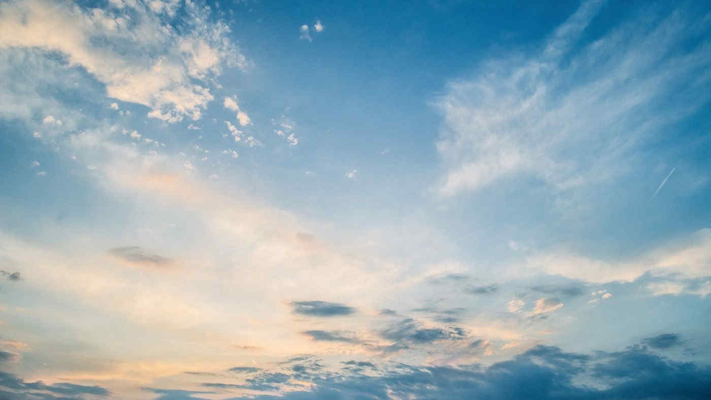 Meteo, tendenze weekend: tempo in miglioramento e temperature in risalita