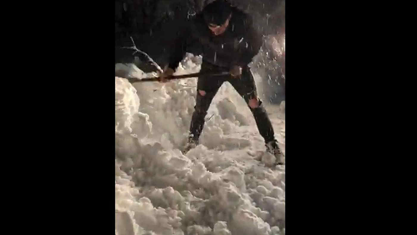 Toscana sotto la neve: accumuli fino a 40 cm, scatta l'allerta per le valanghe - Video