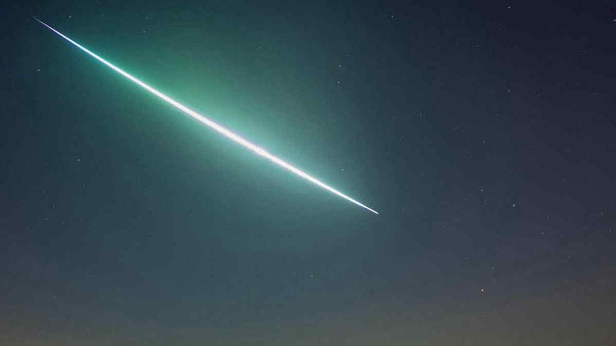 Bolide in Liguria: cos'era la scia luminosa vista anche dalla Francia?