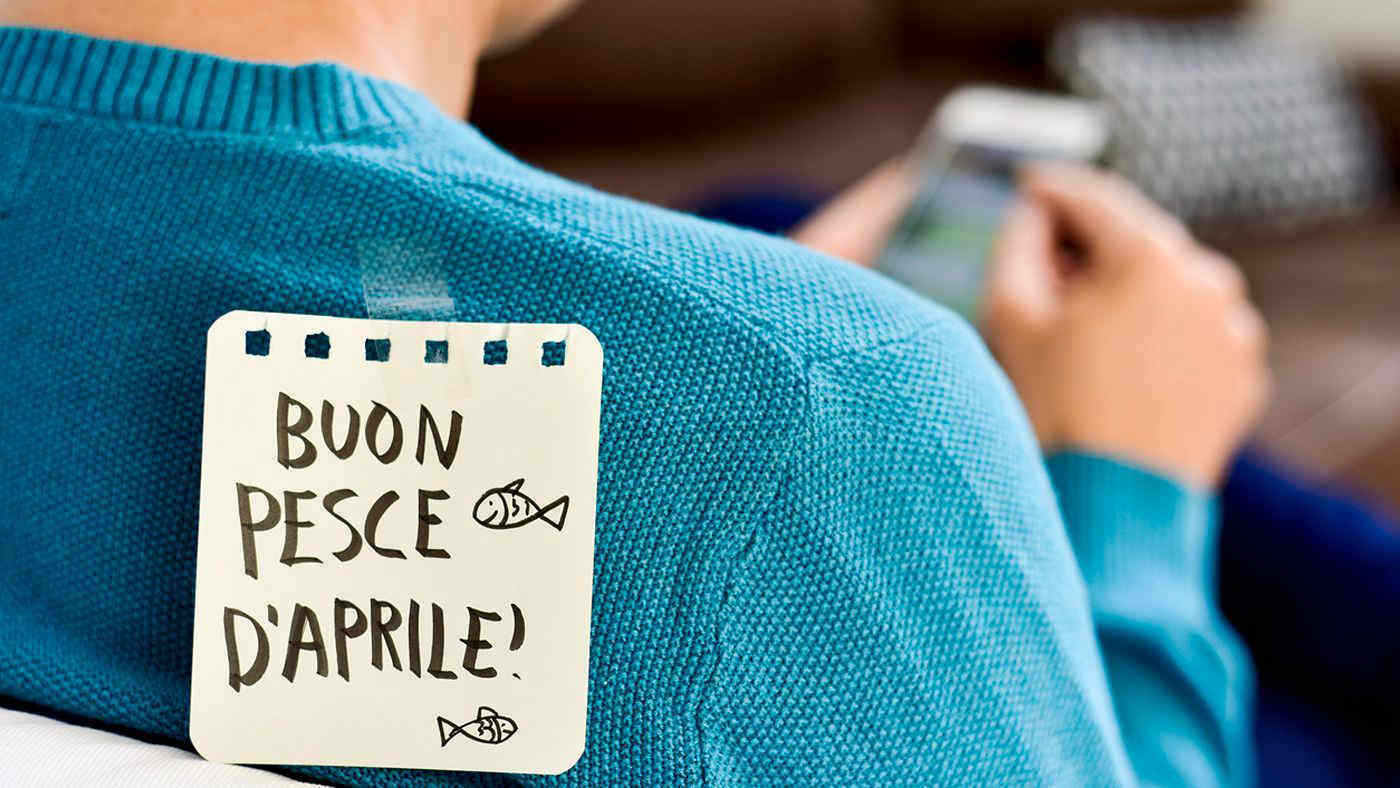 Pesce d’Aprile, una tradizione antichissima: perché si chiama così e perché si fanno scherzi