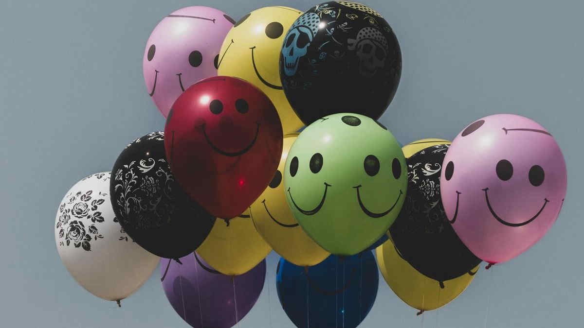 Celle Ligure, divieto di lancio dei palloncini: multe fino a 500 euro