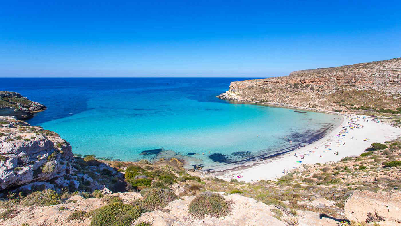 Le spiagge più belle d'Italia nel 2026 secondo Skyscanner: la Sicilia conquista tre posti
