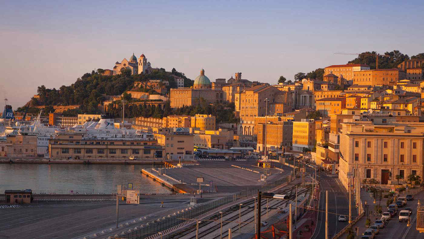 Caldo estremo in Italia: la classifica delle città dove si soffre di meno (e di più)
