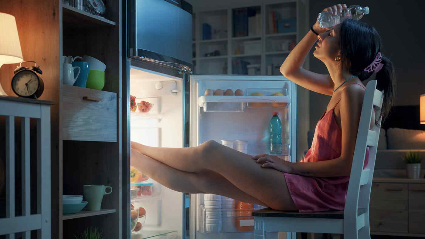 Notti tropicali, il volto nascosto della crisi climatica: perché il caldo non dà tregua mai