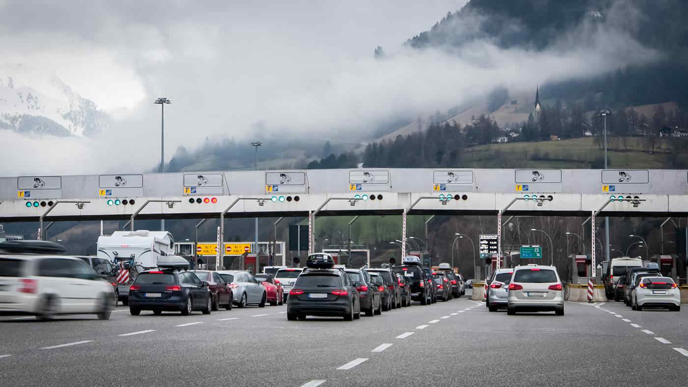 Pedaggi autostradali, da giugno scattano i rimborsi per ritardi da traffico e lavori: cosa bisogna sapere