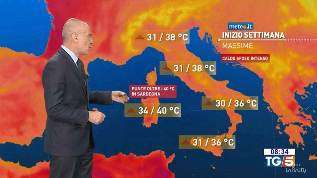 Meteo, weekend con temporali al Nord e caldo afoso intenso: le previsioni