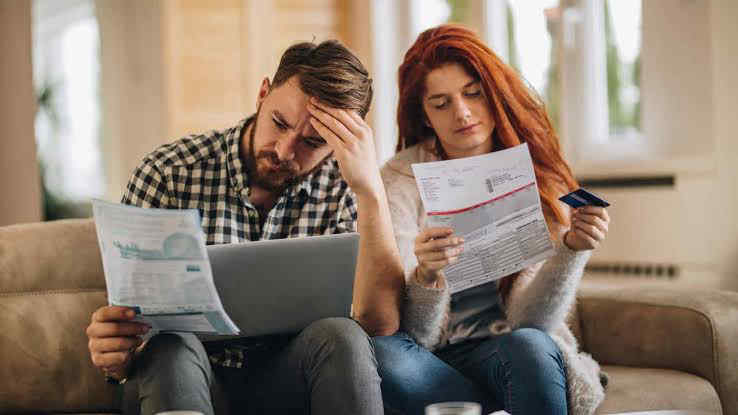 Blackout per il caldo, indennizzo fino a 300 euro in bolletta: chi ne ha diritto e come richiederlo