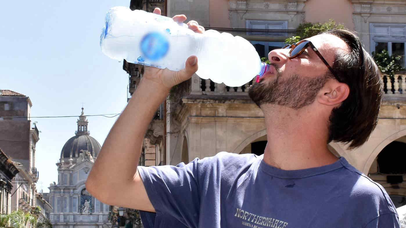Nuova ondata di caldo sull’Italia: fino a 45°C. Quanto durerà e cosa succederà a settembre?