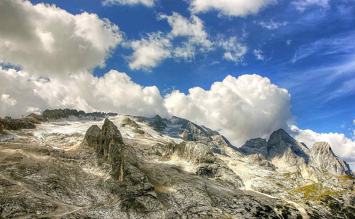 Ghiacciaio della Marmolada sempre più in crisi: potrebbe scomparire entro 10 anni