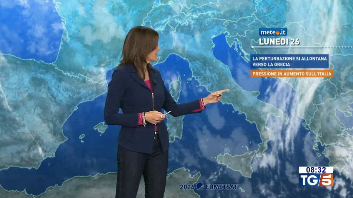 Meteo, da lunedì 26 ottobre torna l'alta pressione