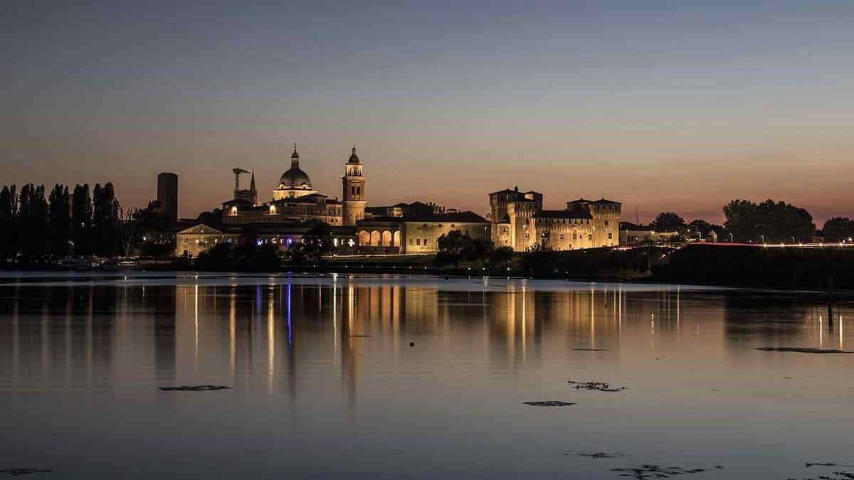 Città più green d’Italia 2026: Mantova al primo posto, Napoli è ultima. La classifica