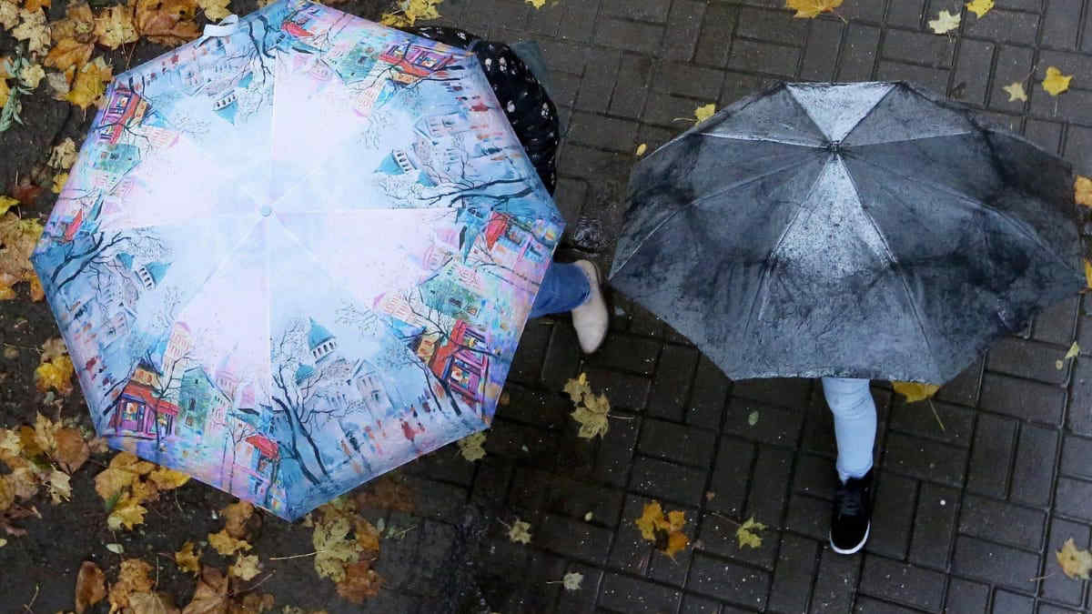 Meteo, nuova perturbazione: domenica torna la pioggia, ecco dove!