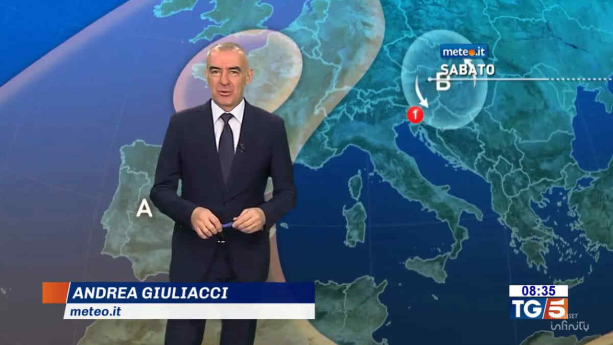 Meteo, due perturbazioni tra Halloween e Ognissanti: le previsioni per il weekend