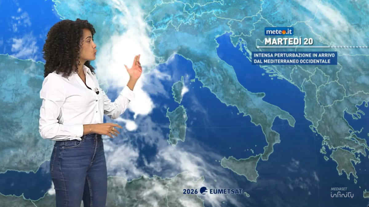 Maltempo, 48 ore critiche per l'Italia: piogge intense e rischio nubifragi tra martedì 20 e mercoledì 21