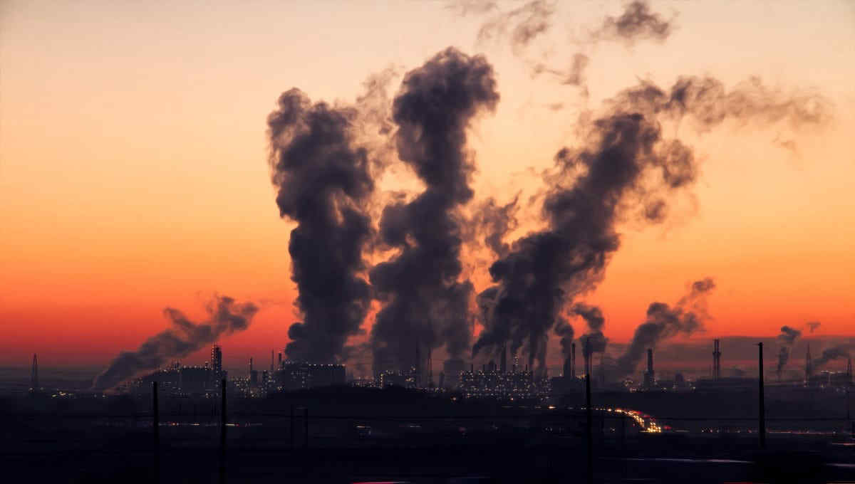 Report dell'Onu sul clima: 'Nel 2025 emissioni record, verso +2,6°C entro fine secolo'