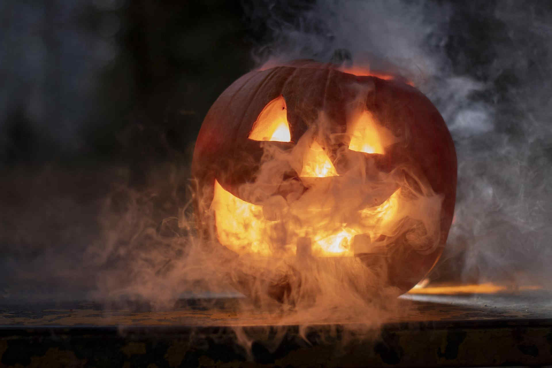 Che tempo farà la notte di Halloween: la pioggia arriva a rovinare la festa?