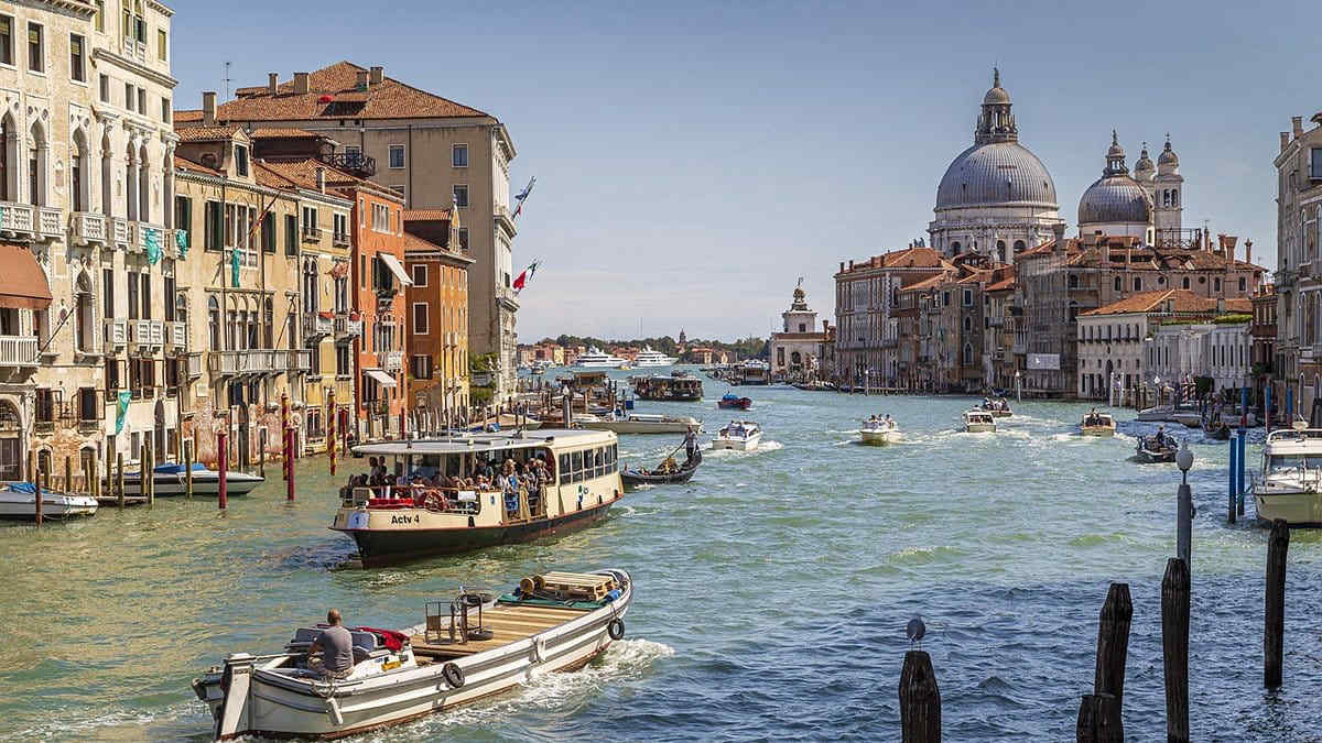 Venezia, nel 2027 il contributo d’accesso sarà previsto per 72 giorni: calendario completo da Pasqua a Ferragosto